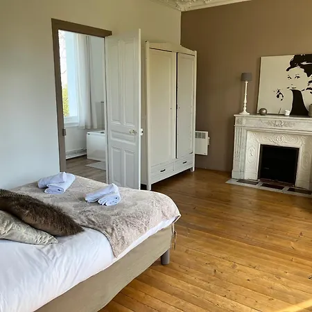 Le Chateau De Saint Ouen Entre Et Campagne * Bertreville-Saint-Ouen